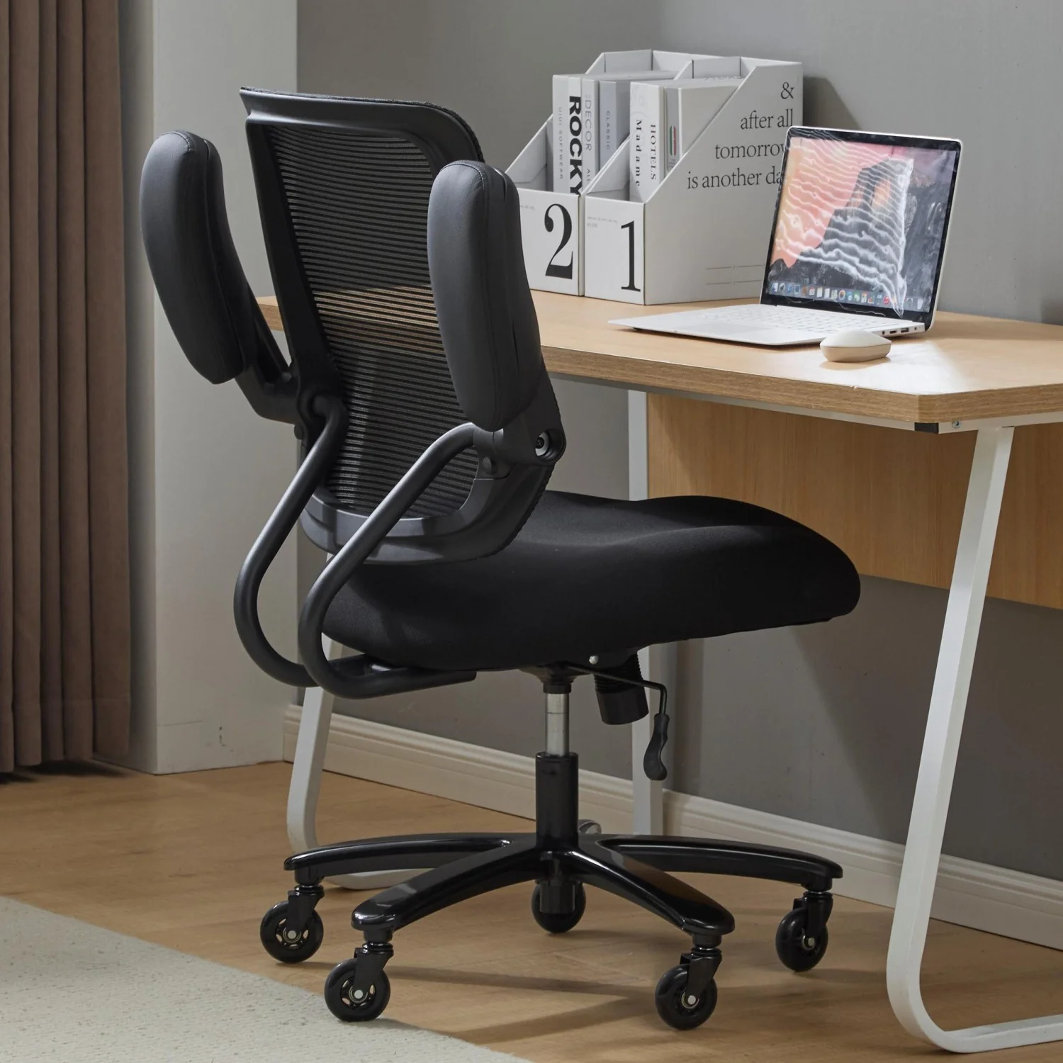 B1 Heavy Duty Chair 500lbs with Flip Armrests - Image 8