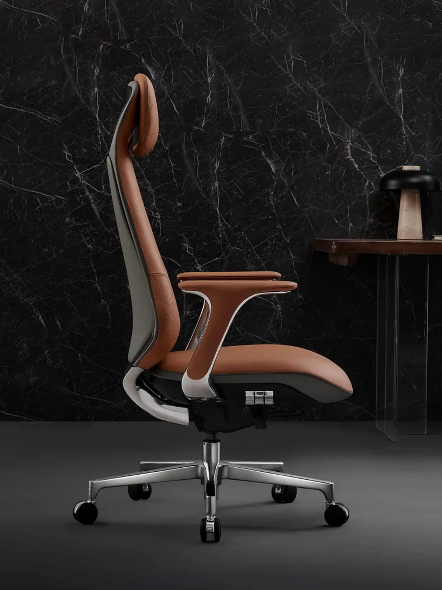 Neta Premium Leather Chair with Headrest - Image 11