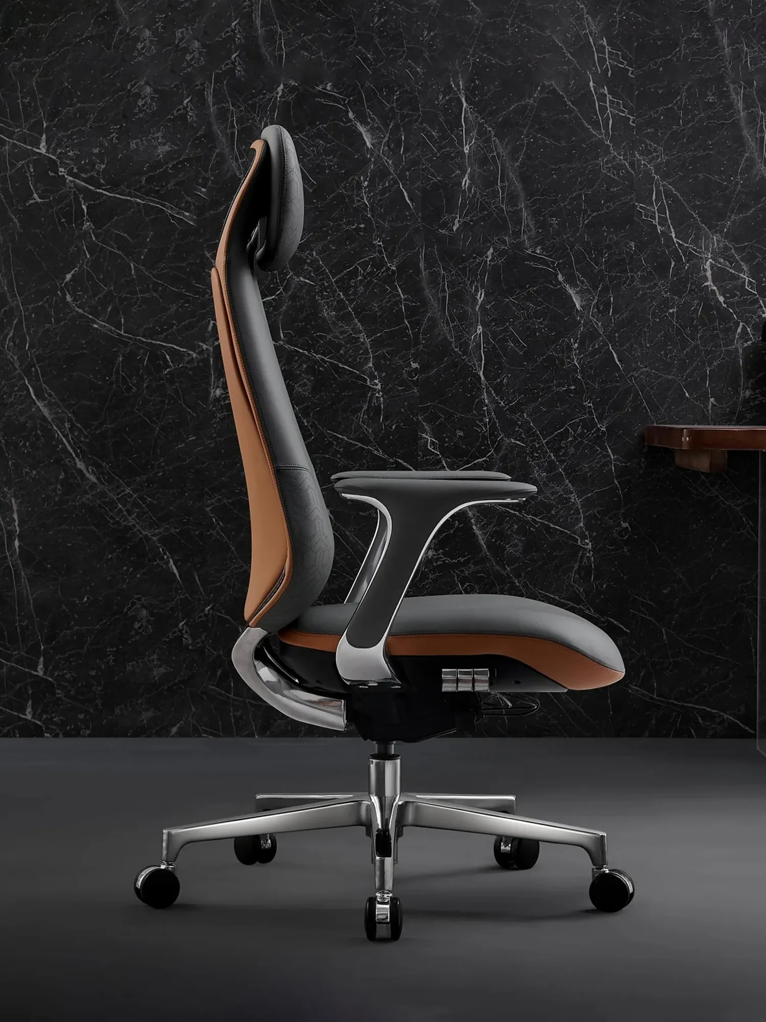 Neta Premium Leather Chair with Headrest - Image 30