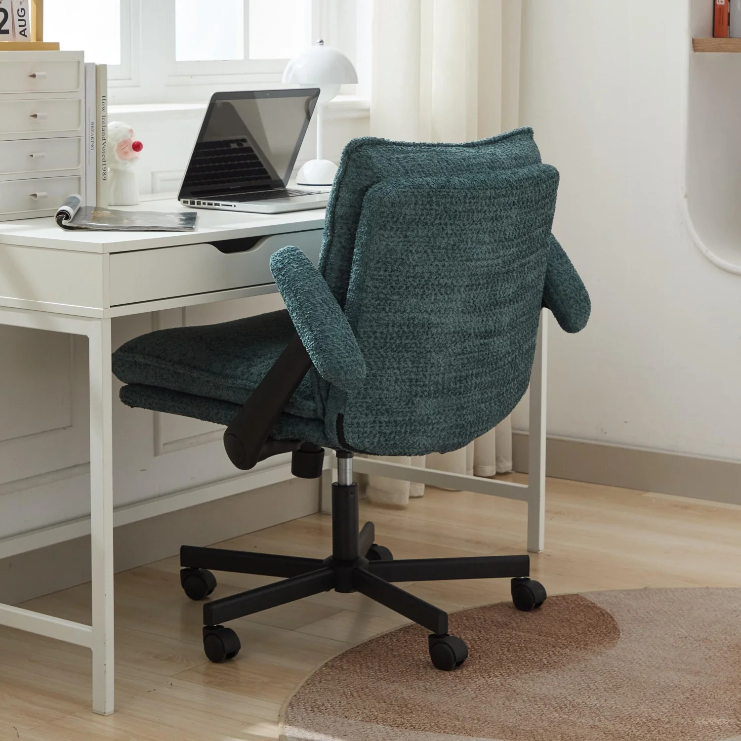 P3 Criss Cross Chair with Adjustable Armrests - Image 47